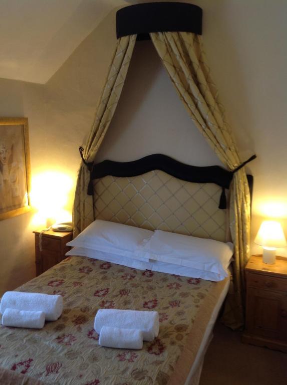 Crown Inn Blockley Room photo